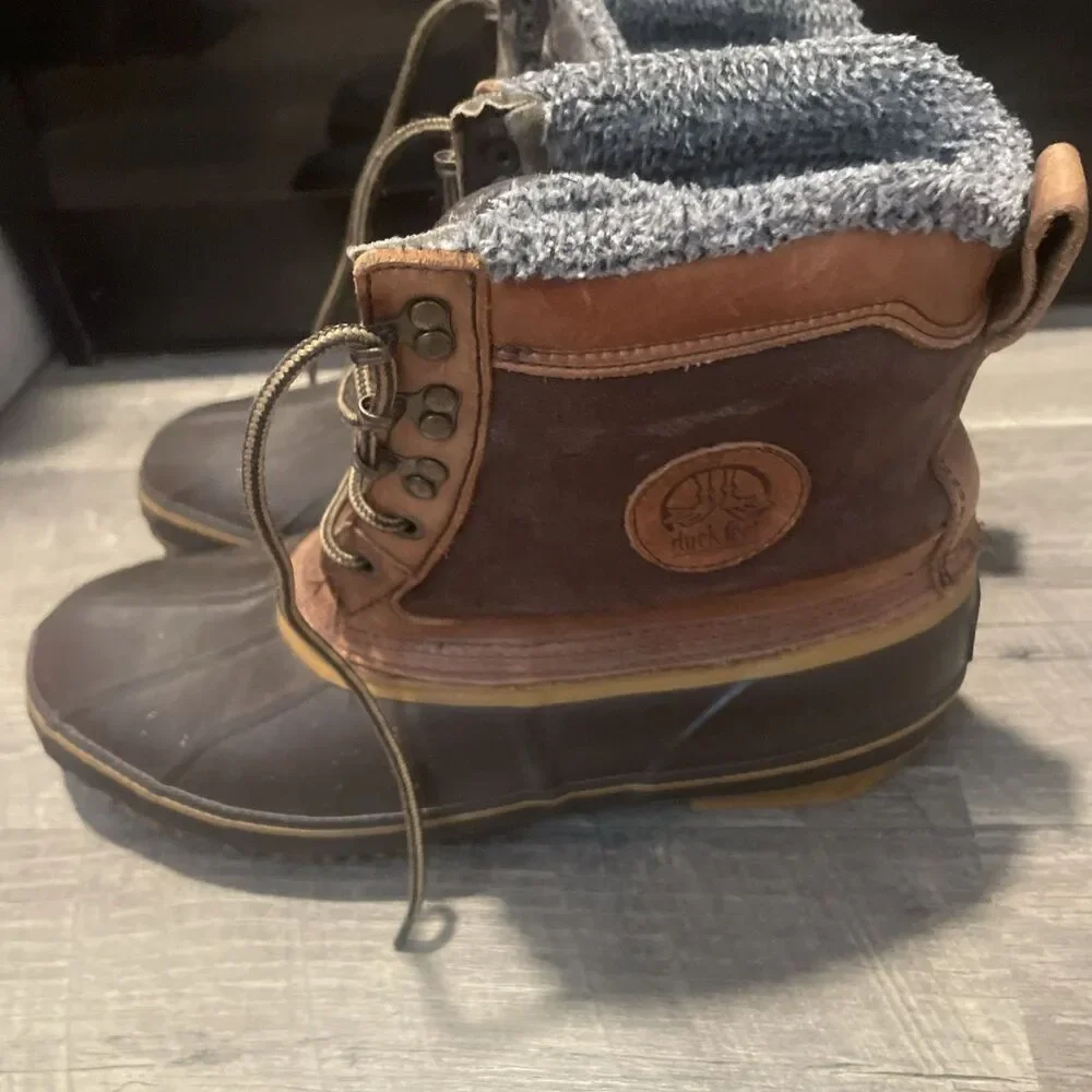 HH Brown Mens Duck Boots 10 Thinsulate Insulated Waterproof Steel Shank Winter